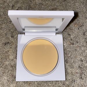 Ofra banana setting powder